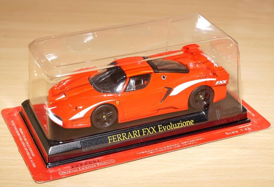 フェラーリ FXX Evoluzione＆FXX 1:43 　2台 フェラーリ FXX Evoluzione＆FXX 1:43 2台 - メルカリ